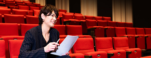 Theaterinszenierung ab 11.08.2025